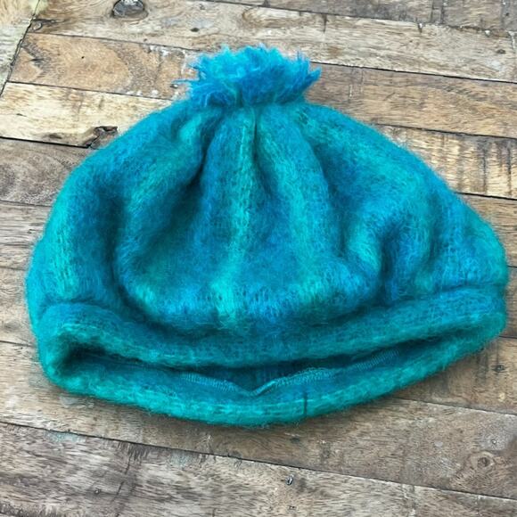 Vintage Donegal Design Knit Hat Mohair and Wool Blend Blue and Green Striped - Picture 3 of 9